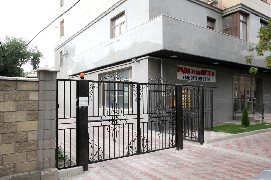 Oscar'S Apartments Biskek Kültér fotó