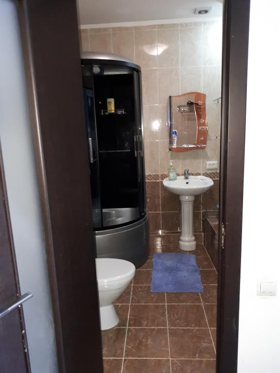 Oscar'S Apartments Biskek Kültér fotó